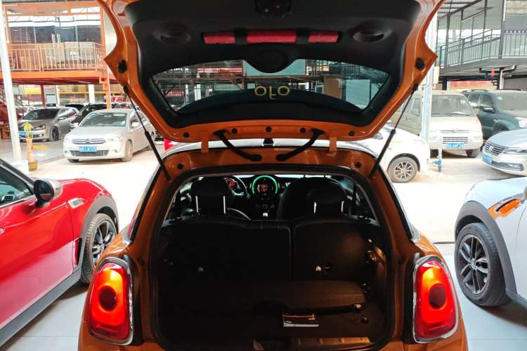 Used  MINI 2014 1.5T COOPER Fun
