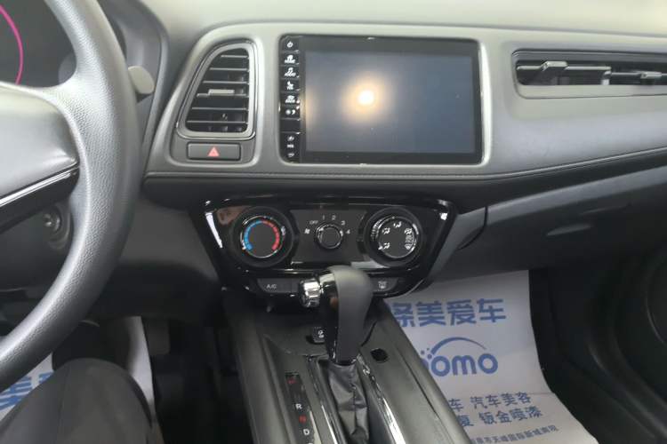 Used Honda Vezel 2020 1.5L CVT Pioneer Edition
