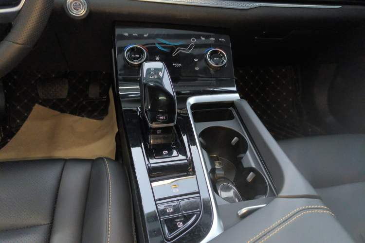 Used Bestune B70 2023 Third Generation 1.5T Automatic Enjoyment Version
