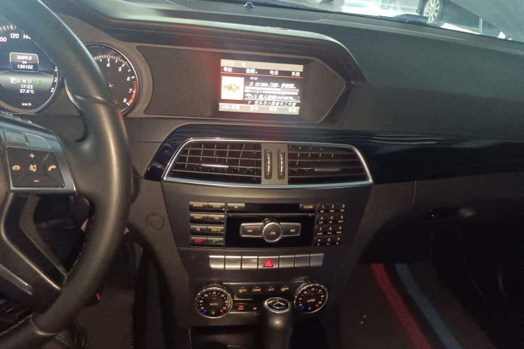 Used Mercedes-Benz C-Class 2013 C 180 Classic Grand Edition
