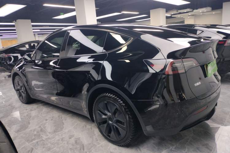 Used Tesla Model Y 2024 Rear-Wheel-Drive Version
