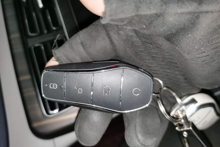 Used BYD Qin PLUS 2021 EV 400KM Luxury Model
