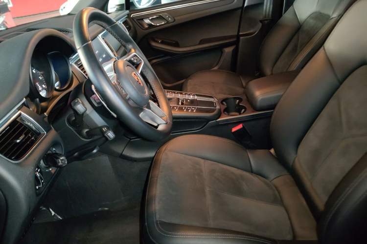 Used Porsche Macan 2017 Macan 2.0T