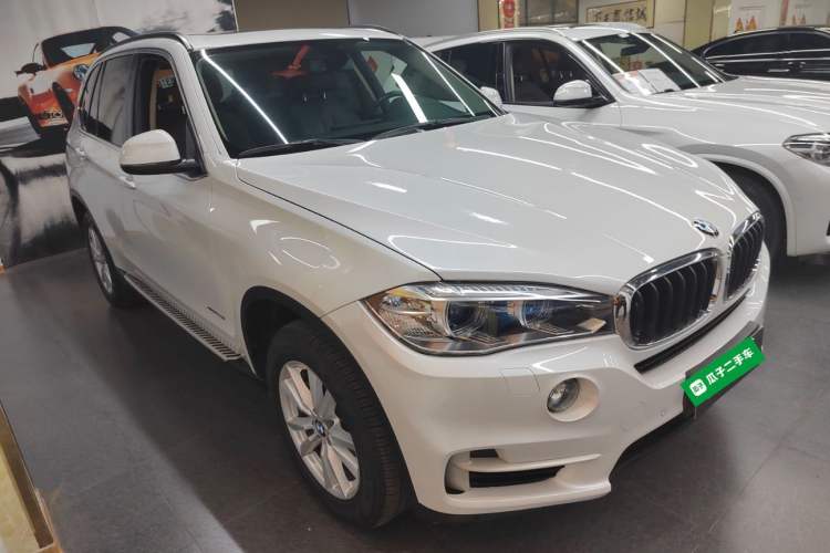 Used BMW X5 2015 xDrive28i
