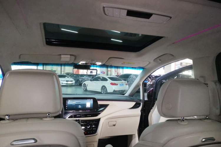 Used Buick GL8 2021 Avenir Aivia Six-Seat Luxury Edition