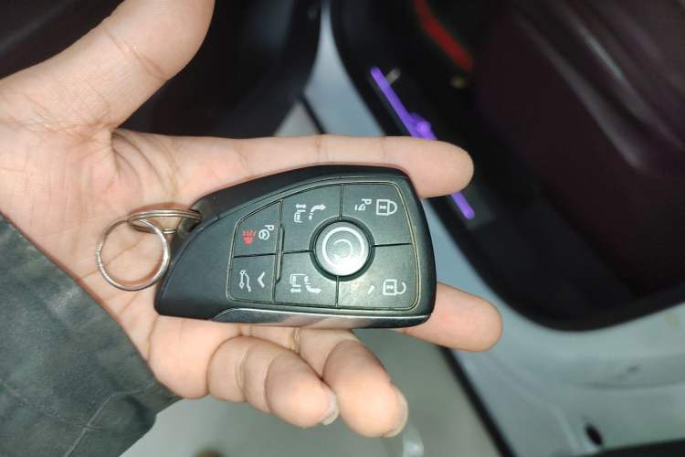 Used Buick Century 2023 2.0T Six-Seater Yinshi Edition