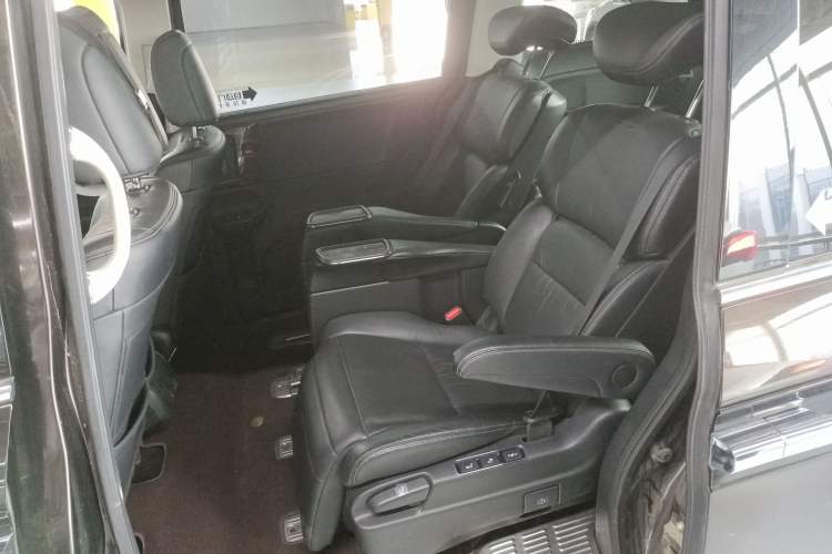 Used Honda Elysion 2016 2.4L Luxury Edition
