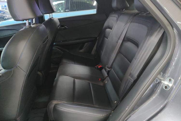 Used MG 4 EV 2023 415 km Range Sea-Faring Champion Edition
