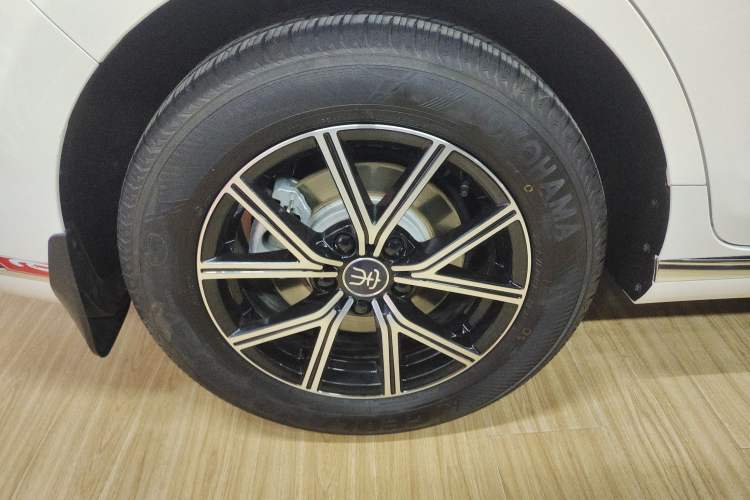 Used BYD Song MAX New Energy 2022 DM-i 105KM Executive Edition
