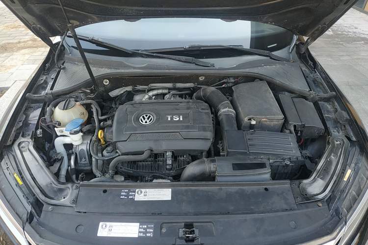 Used Volkswagen Passat 2017 330TSI DSG Luxury Edition
