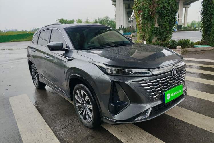 Used Changan CS75 PLUS 2023 3rd Generation 1.5T Automatic Prestige Model
