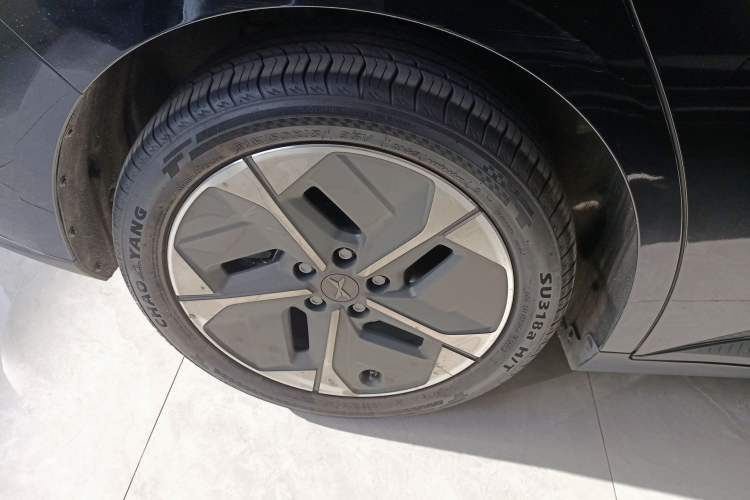 Used XPeng MONA M03 2024 620 with Ultra-Long Range