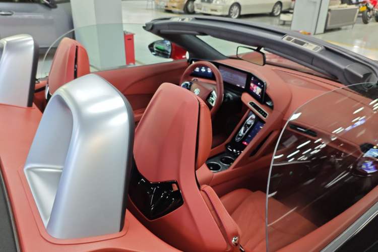 Used MG Cyberster 2024 501km Charming & Heartwarming Edition
