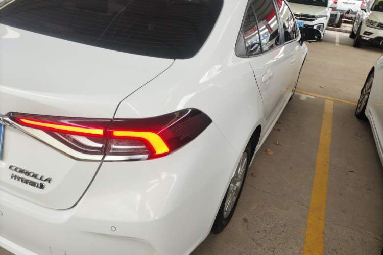 Used Toyota Corolla 2021 Dual-Engine 1.8L E-CVT Pioneer Edition