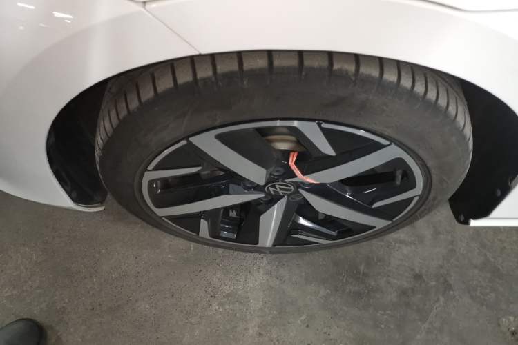 Used Volkswagen Lamando 2023 Lavida L 280TSI DSG Cool & Spicy Edition
