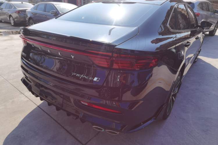 Used Geely Auto Preface 2025 Dongfang Yao 1.5TD Kunlun Edition
