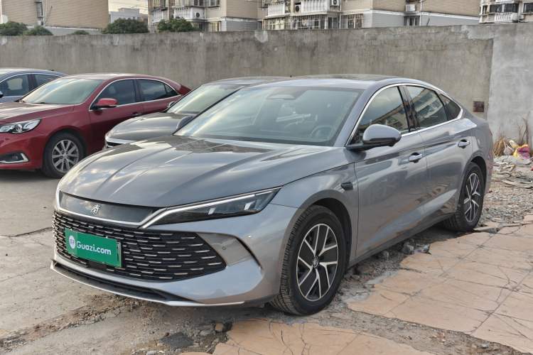 Used BYD Qin L 2025 DM-i Smart Drive 120KM Superior Model