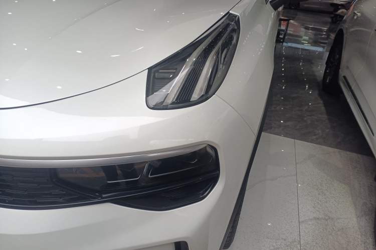 Used Lynk & Co 01 2023 2.0TD Two-Wheel Drive Pro Trim
