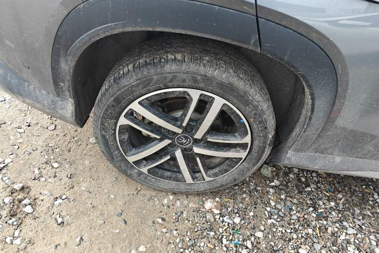 Used BYD Song L DM-i 2025 Intelligent Driving Version 112 km Beyond-Range Type
