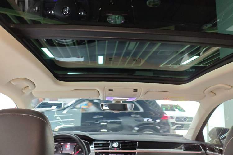 Used Volkswagen Phideon 2018 Revised Version 380TSI Two-Wheel Drive Business Edition