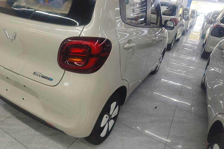 Used Wuling Hongguang MINIEV 2025 Four-Door Version Premium Edition