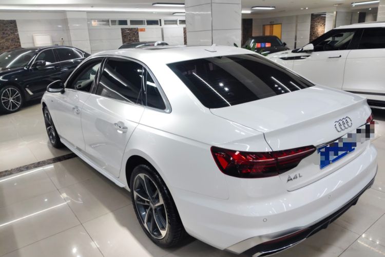 Used Audi A4L 2022 40 TFSI Fashion Dynamic Model
