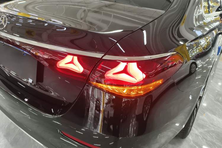 Used Mercedes-Benz E-Class 2025 E 300 L Luxury Model