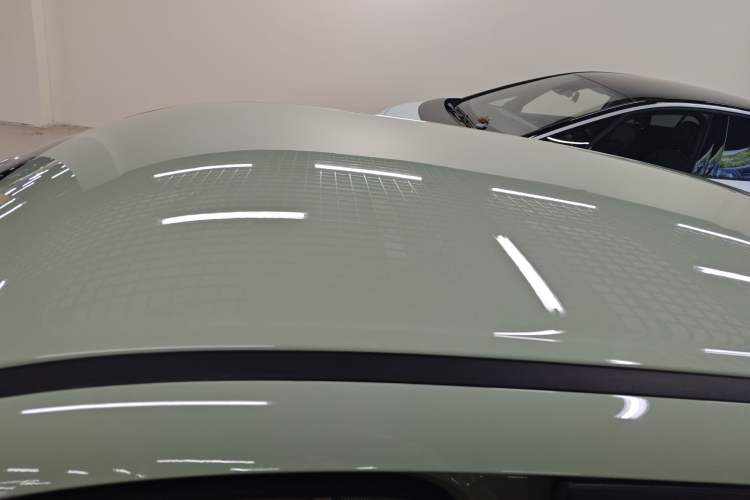 Used ORA Good Cat 2023 401 km Standard Range Luxury Version Lithium Iron Phosphate
