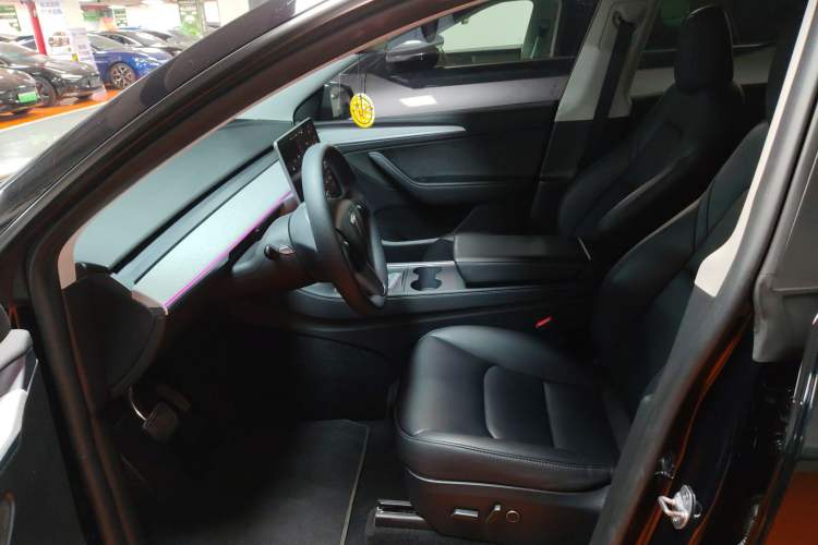 Used Tesla Model Y 2023 Rear-Wheel-Drive Version