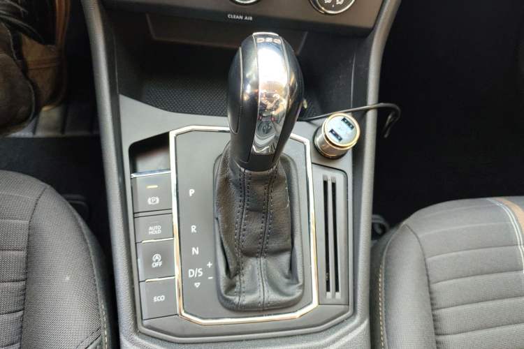 Used Volkswagen Lavida 2019 280TSI DSG Comfort Edition China VI standard