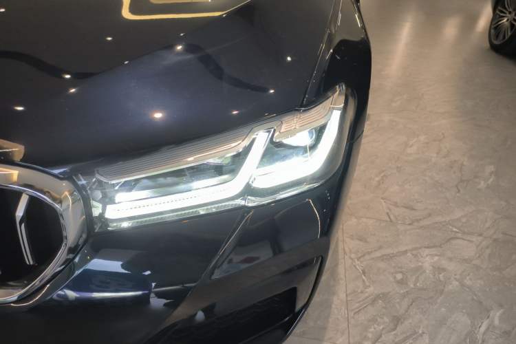 Used BMW 5 Series 2022 Restyled 525Li M Sport Package
