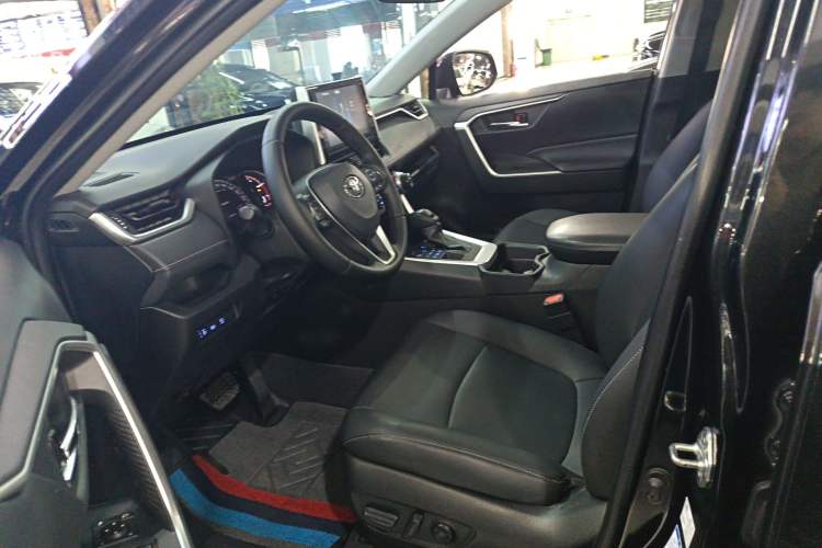 Used Toyota RAV4 2020 2.0L CVT 4x4 Trend Edition
