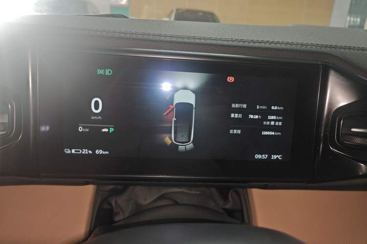 Used Nio ES8 2018 355 km Base Version 7-Seater Edition