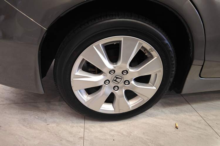 Used Honda Jade 2014 1.8L Automatic Comfort Elite Version 5 Seats