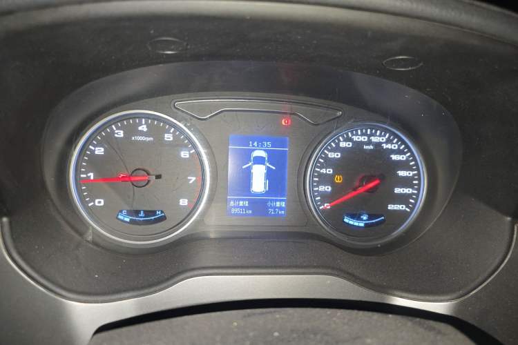 Used  M4 2019 Joyful Series 2.0L Manual Business Model China VI