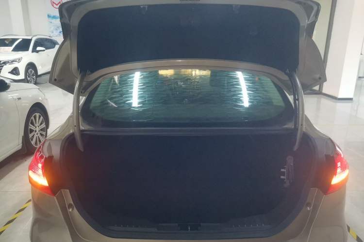 Used Ford Focus 2015 Sedan 1.6L Automatic Trend Model
