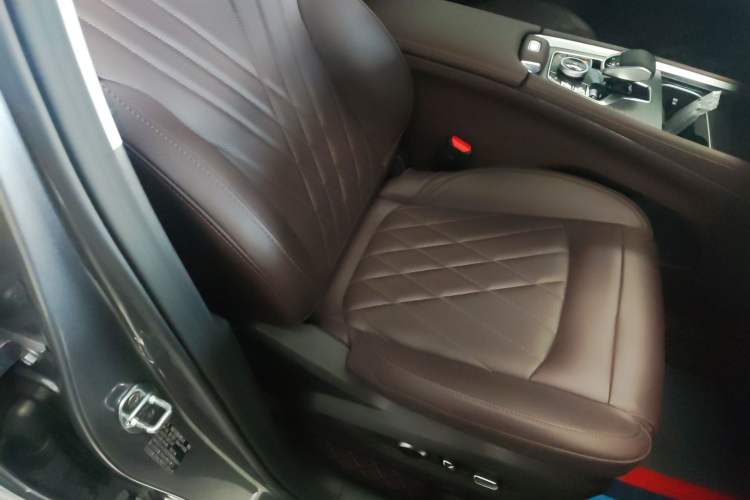 Used Chery Tiggo 8 PRO 2024 Champion Edition 290T Two-Wheel Drive Peak Version 7 Seats
