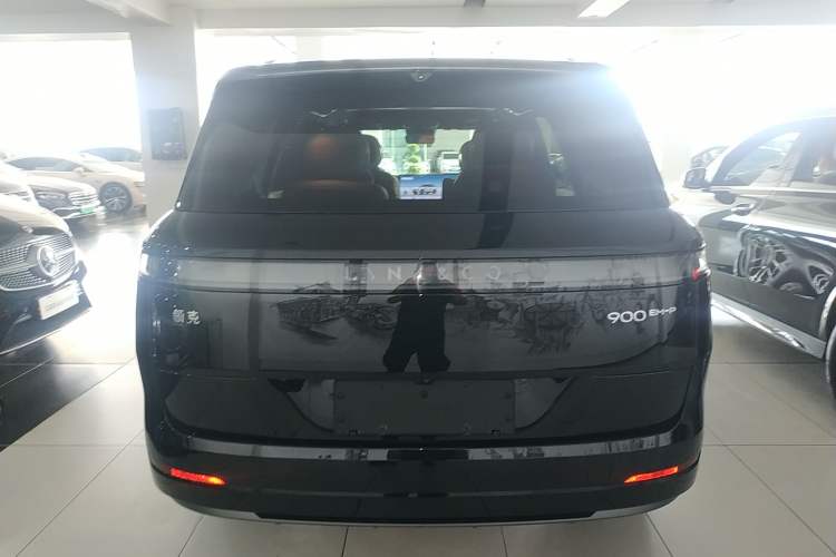 Used Lynk & Co 900 2025 1.5T Ultra
