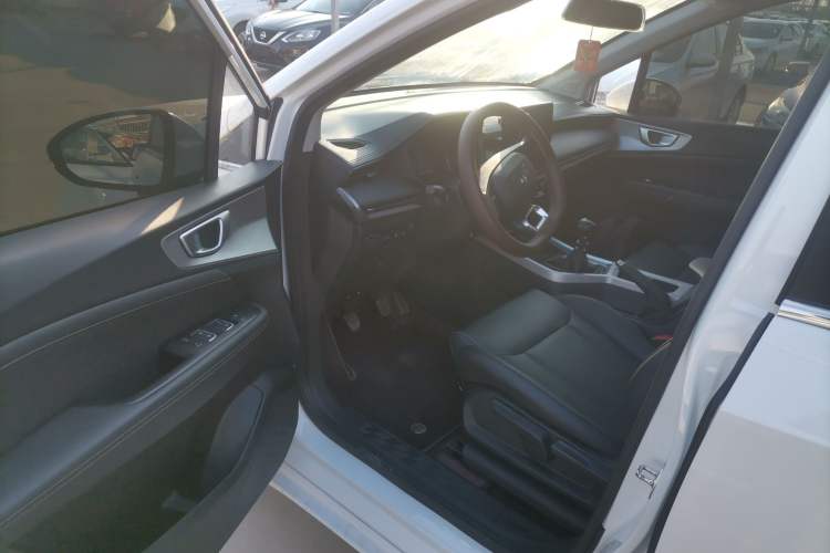 Used Wuling Jiachen 2022 1.5T Manual Comfort & Dynamic Version