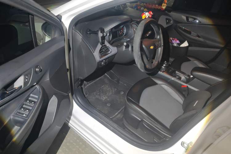 Used Chevrolet Cruze 2017 1.5L Automatic Xuanfeng Edition
