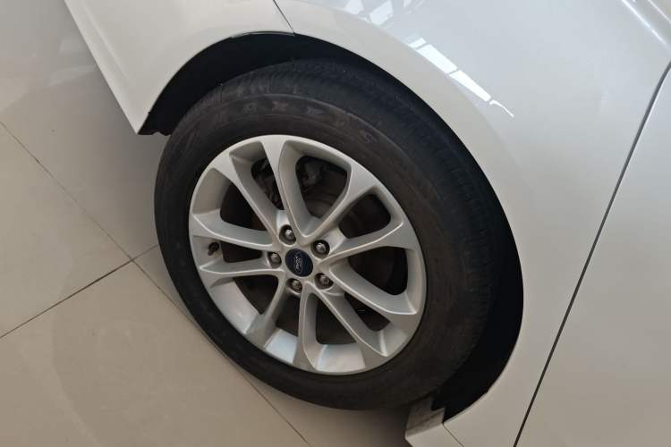 Used Ford Mondeo 2018 EcoBoost 180 Smart Control Fashion Model China VI Standard