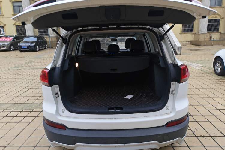 Used Zotye Domy X5 2017 Upgraded Model 1.5T CVT Governor Edition
