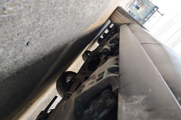 Used Wey VV6 2018 2.0T Two-Wheel Drive Flagship Version China V Standard
