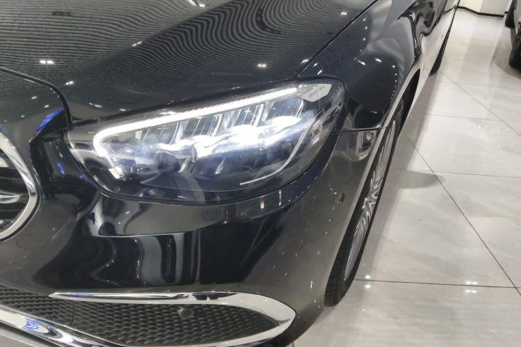 Used Mercedes-Benz E-Class 2021 E 300 L Stylish Model