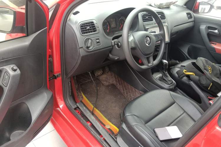 Used Volkswagen Polo 2016 1.4L Automatic Trendy Model
