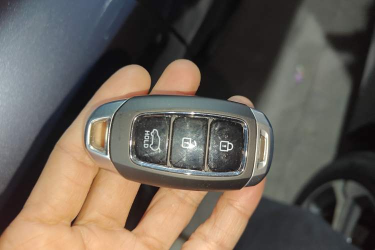 Used Hyundai Santa Fe 2020 380 TGDi Automatic Two-Wheel Drive GLS Luxury Edition
