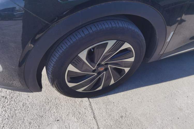 Used Hongqi HS7 PHEV 2024 2.0T PHEV Four-Wheel Drive Flagship Edition 7 Seats
