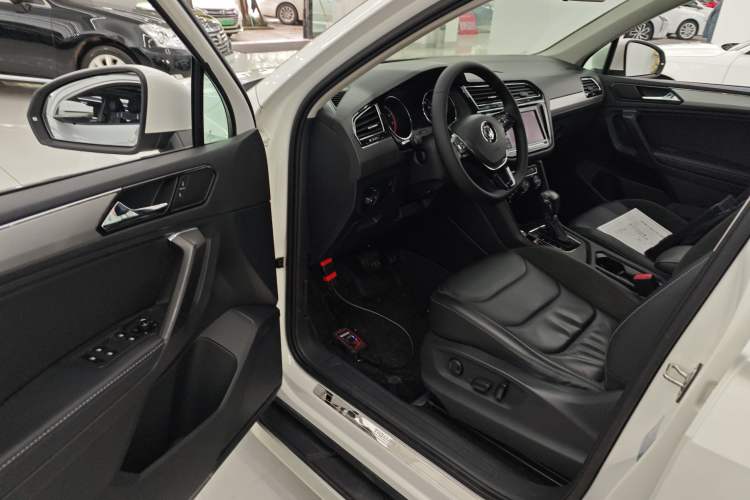 TDK.VehicleDetails.img