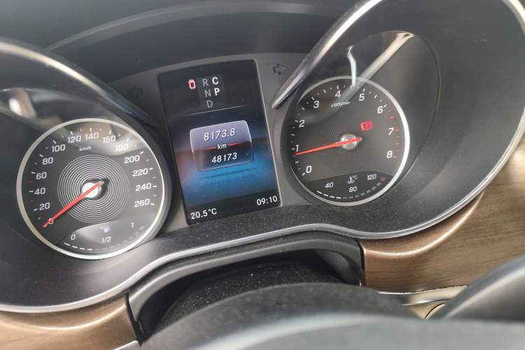 Used Mercedes-Benz V-Class 2020 V 260 L Long-wheelbase Luxury Edition
