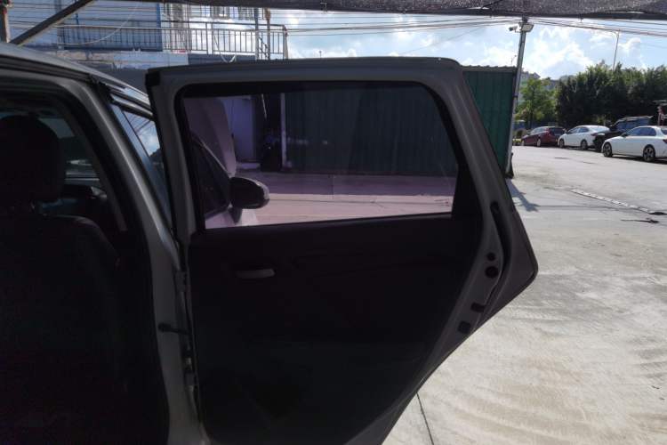 Used Honda Fit 2016 1.5L LXS CVT Comfort Sunroof Version
